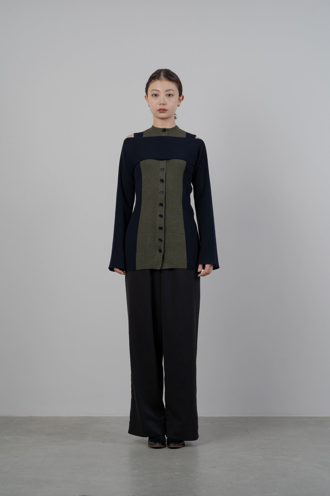 WASHABLE WOOL 2PIECE CARDIGAN [NAVY×KHAKI]