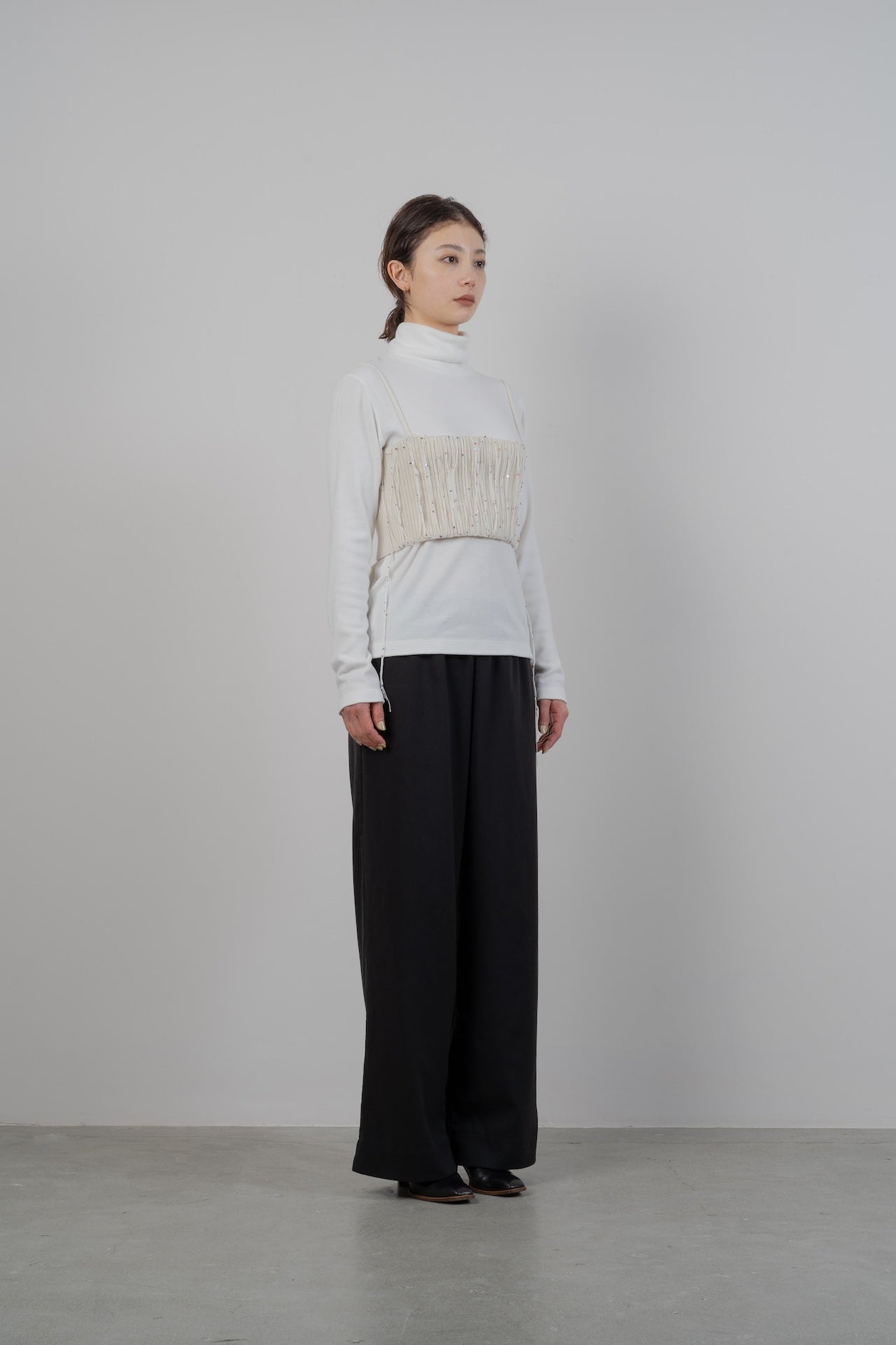 SPANGLE KNITTED BAND TOP [WHITE]