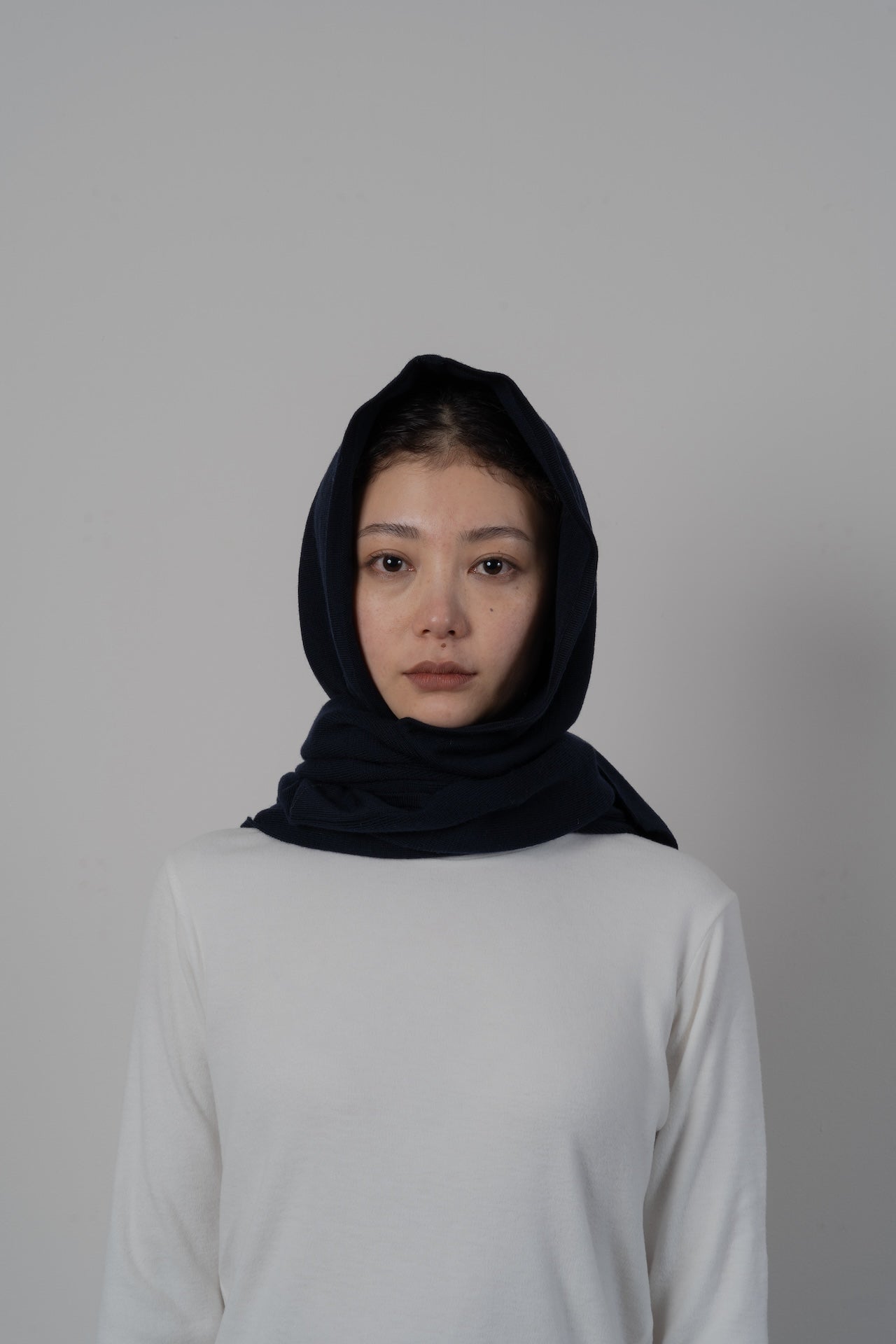 WASHABLE WOOL HOODIE RIB SCARF [NAVY]