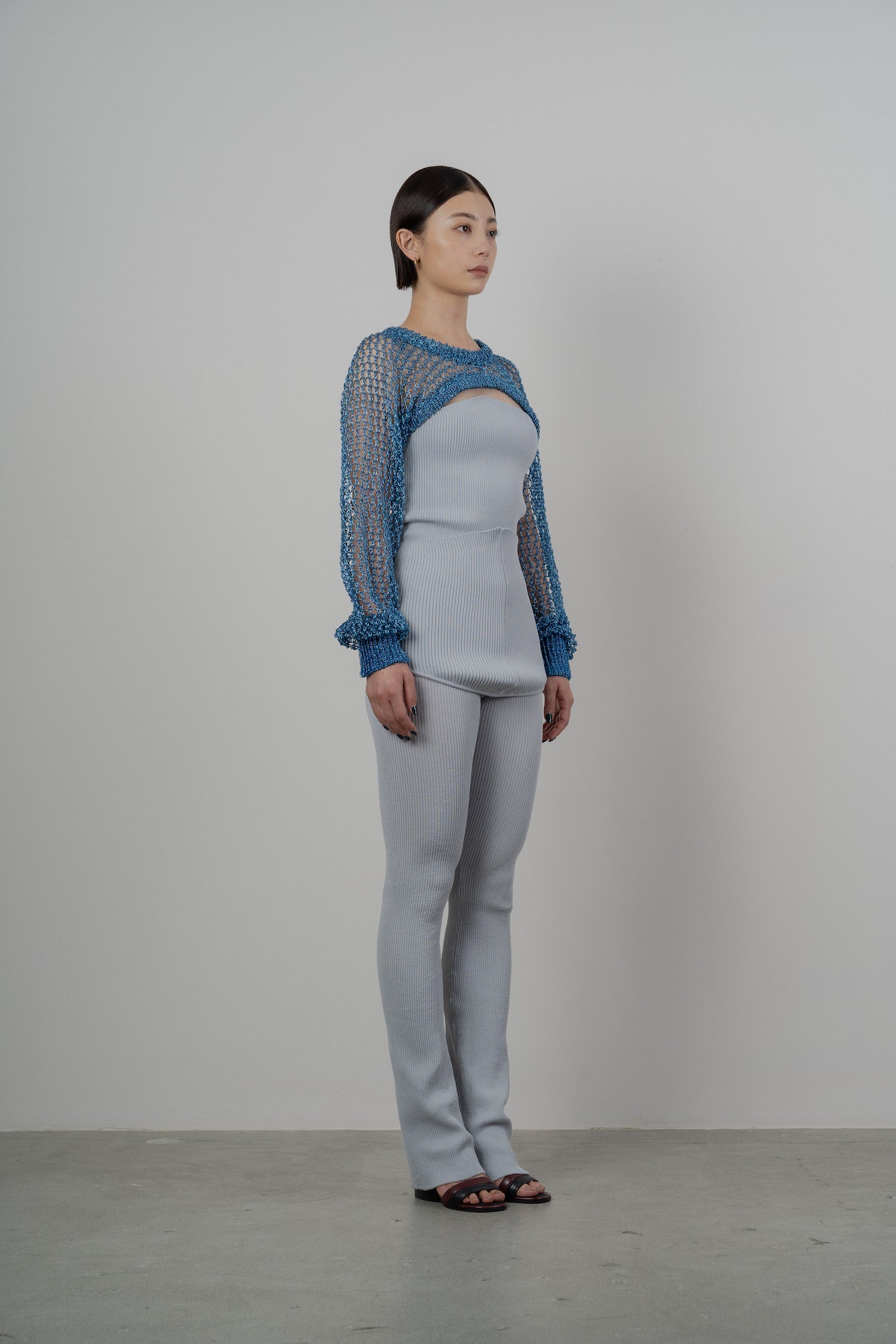 DAZZLED KNITTED BOLERO [BLUE]