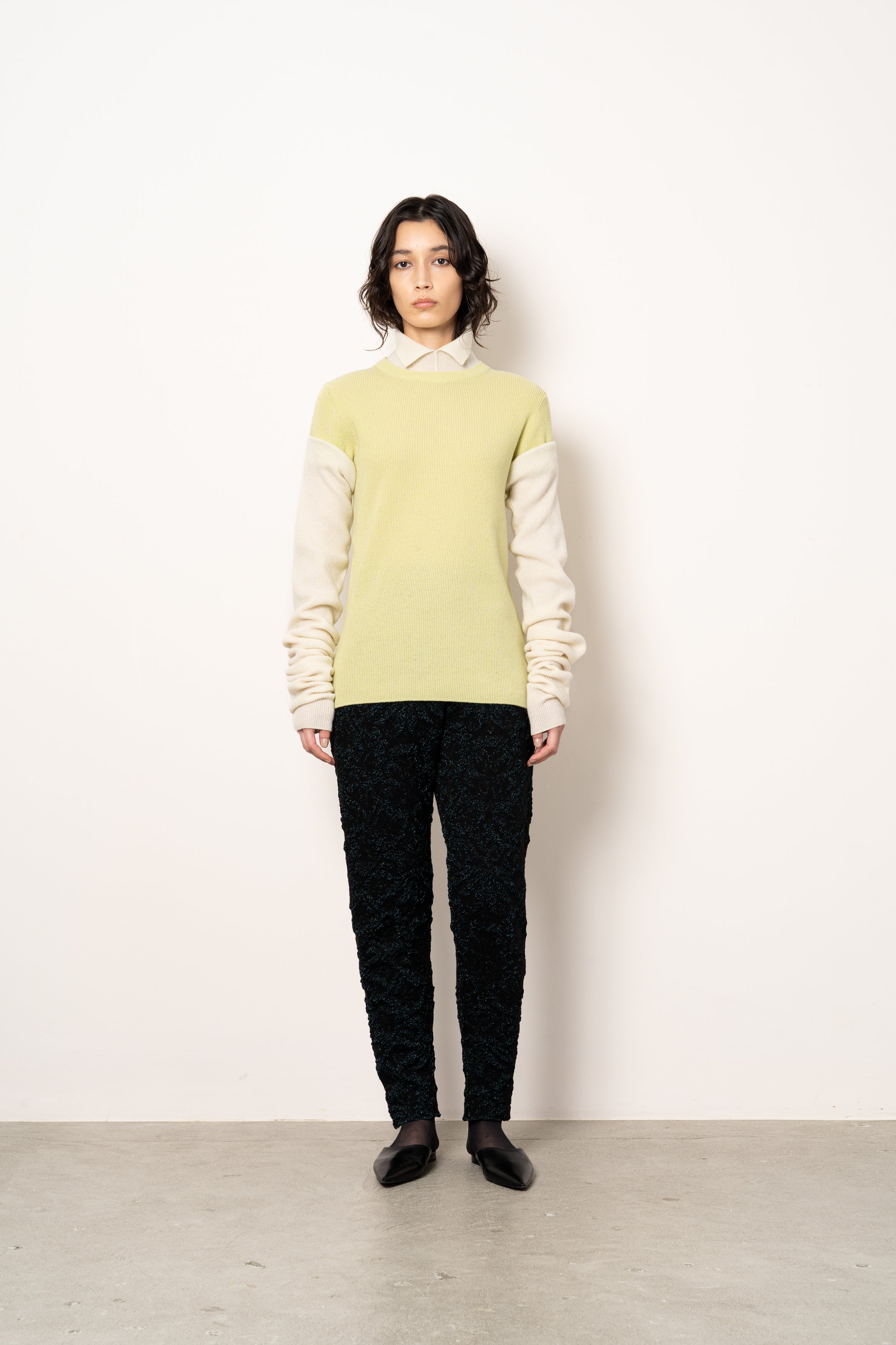 LONG SLEEVES SWEATER [PALE GREEN]