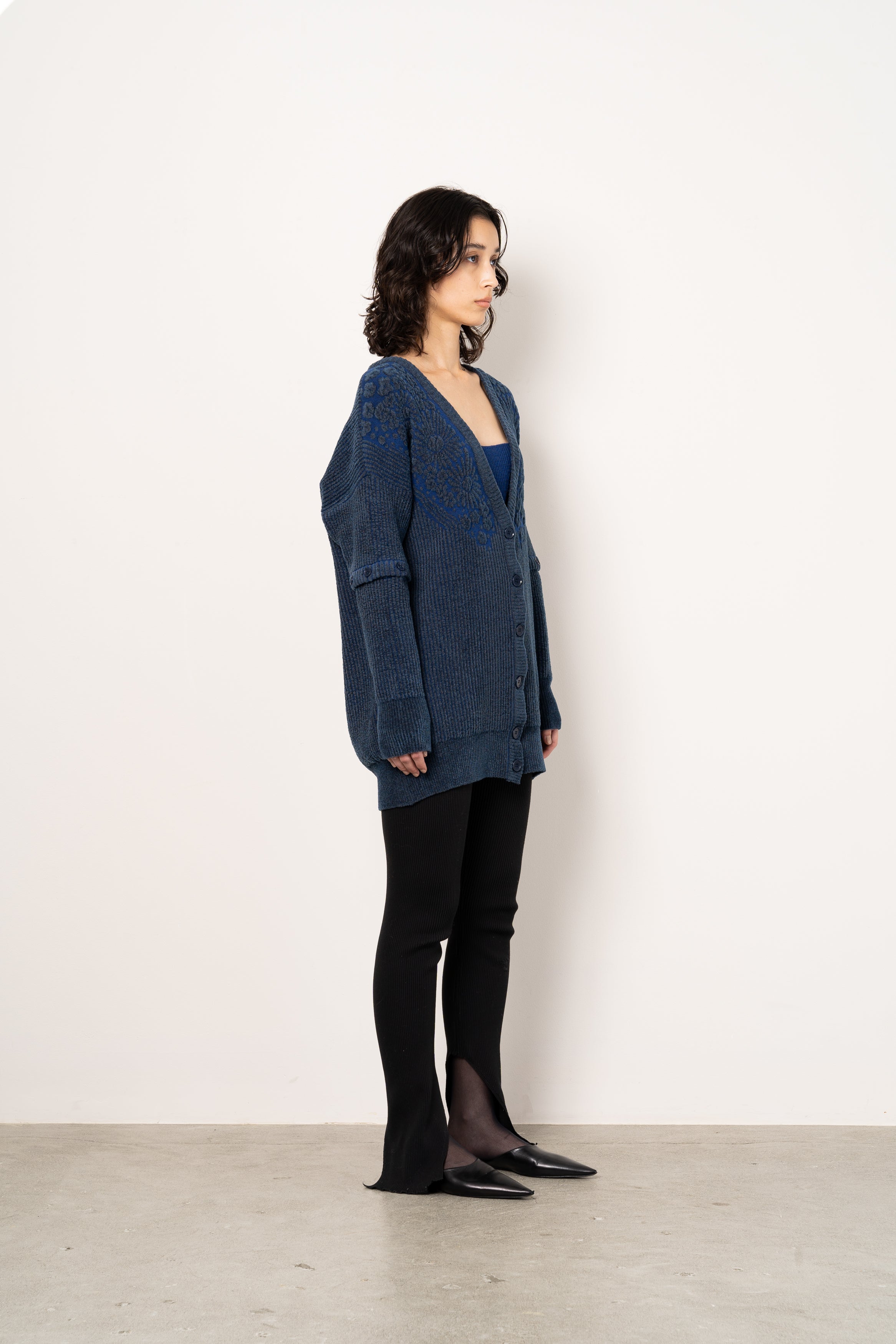 FLOWER JACQUARD CARDIGAN [VELVET BLUE]
