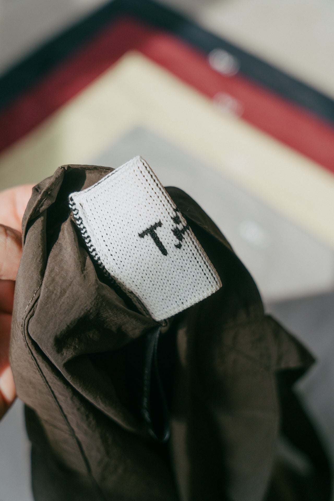 TAN BAG [KHAKI]