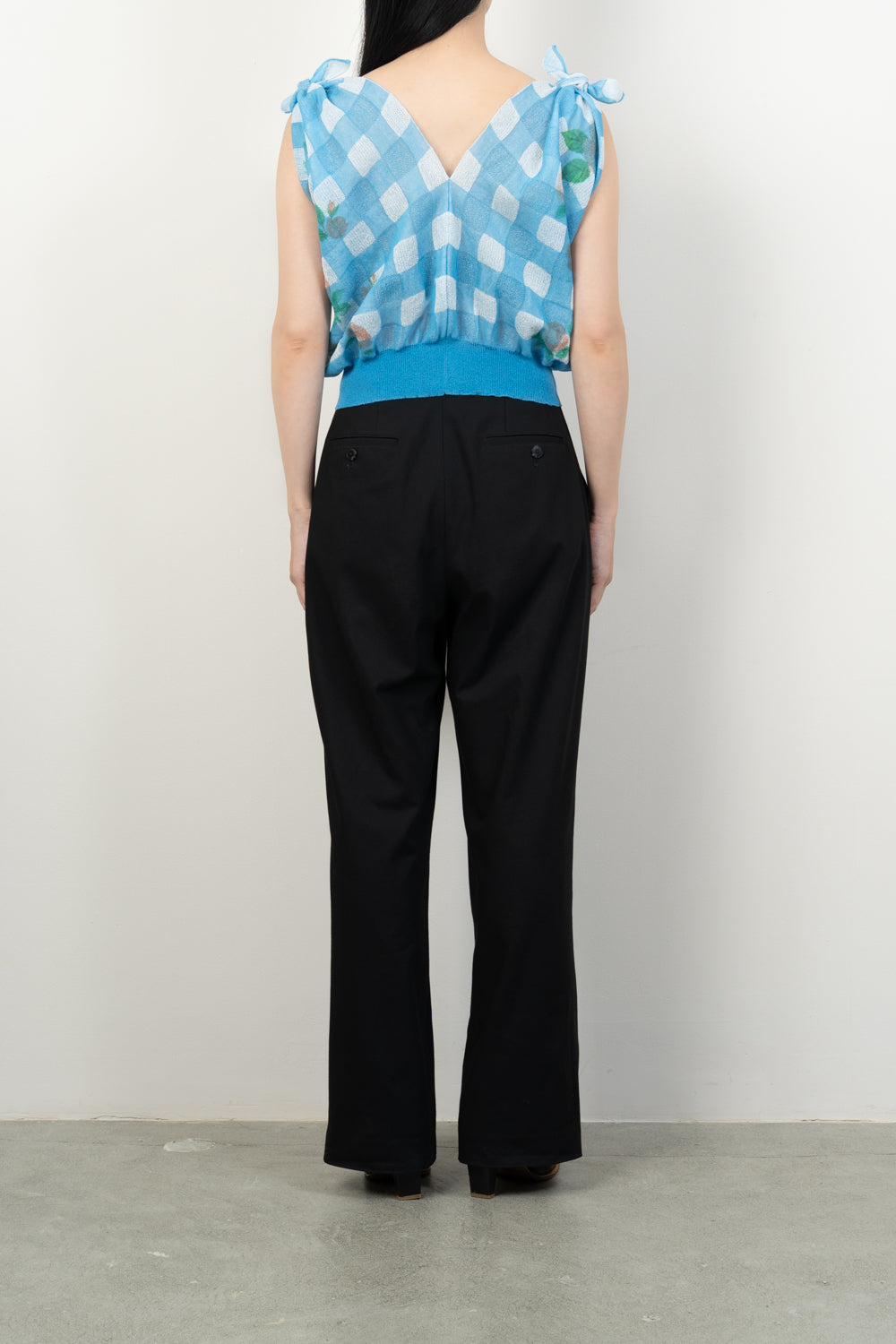 FLOWER PRINTED GINGHAM KNIT TOP [BLUE]