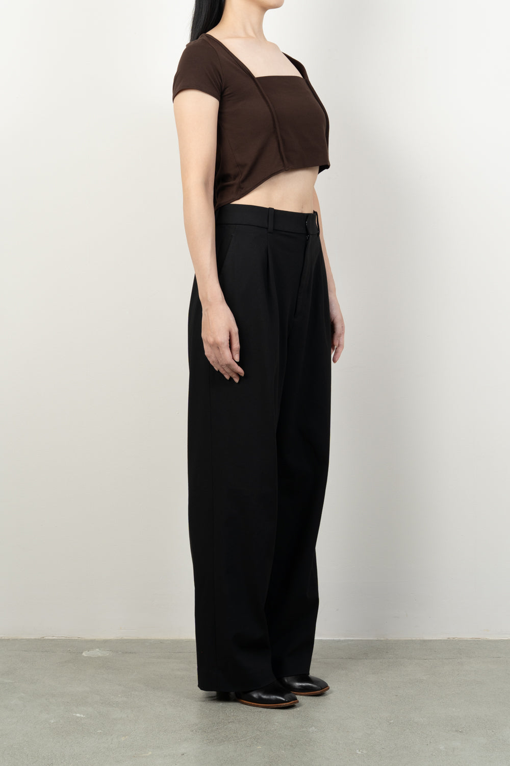BANDEAU FRONT-BACK SMOOTH JERSEY TEE [BLACK]