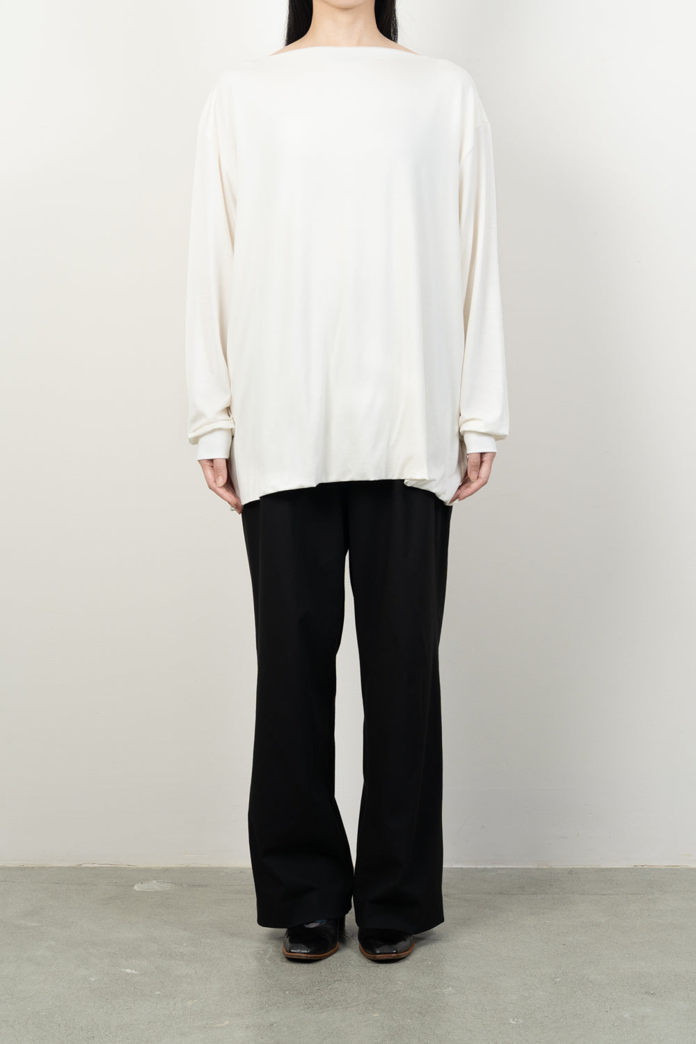 SMOOTH JERSEY DOUBLE LONG TEE [OFF WHITE]