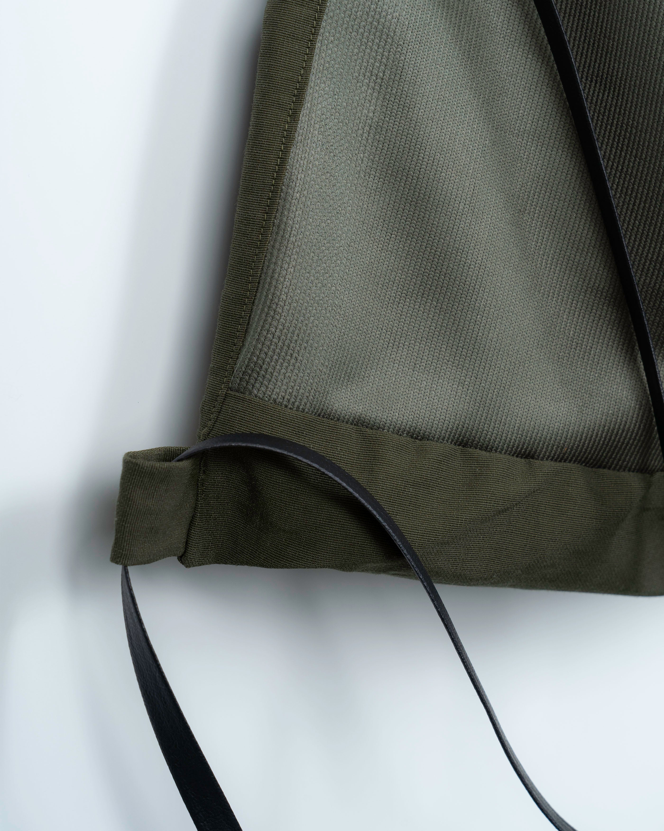 2WAY KNAPSACK [KHAKI]