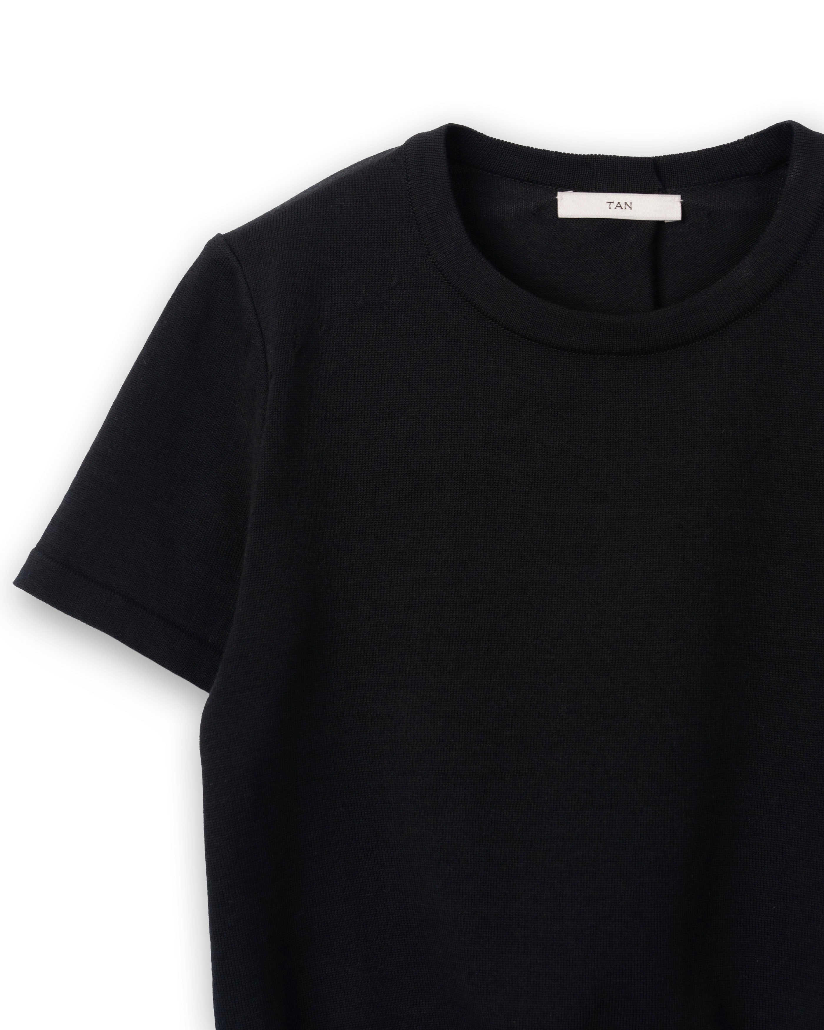 COMPACT KNITTED TEE [BLACK]